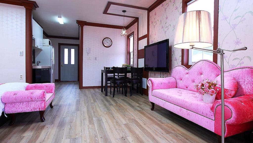 Jijunghae Pension Кьонджу Екстер'єр фото